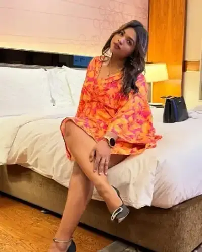 Escorts In Nawabganj